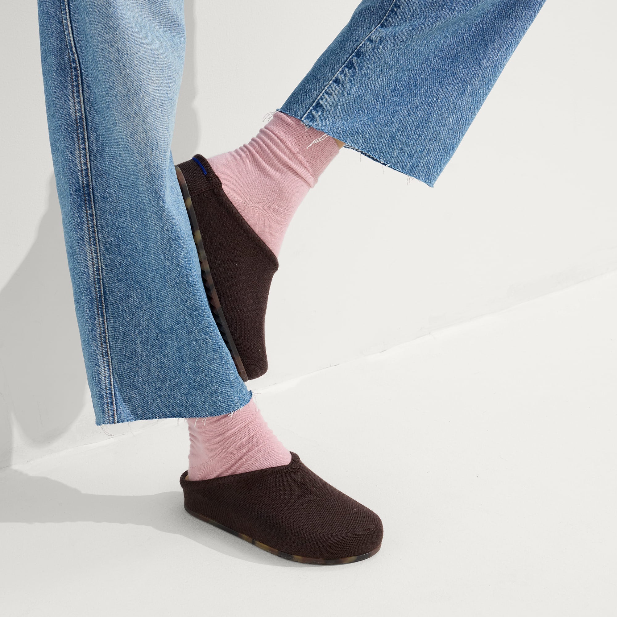 The Casual Clog - Chestnut